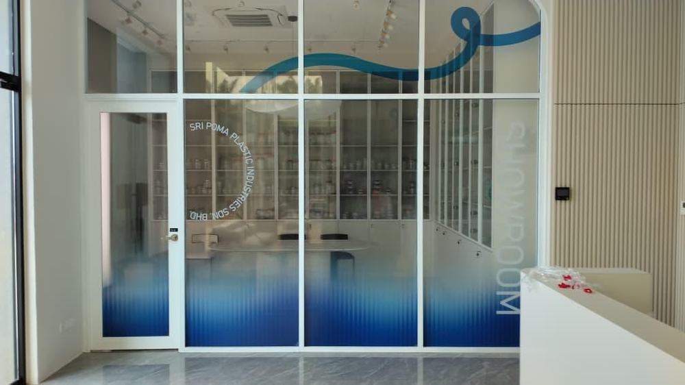 Sri Poma Plastic — Gradient frosted glass film by Sunshine Advertising & Media